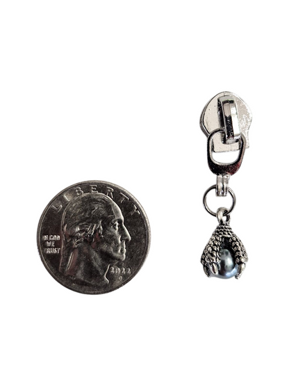 Dragon's Claw Zipper Pull
