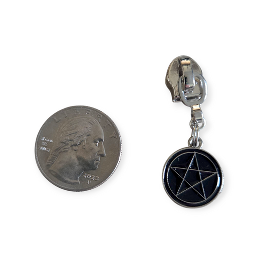 Gothic Round Zipper Pull